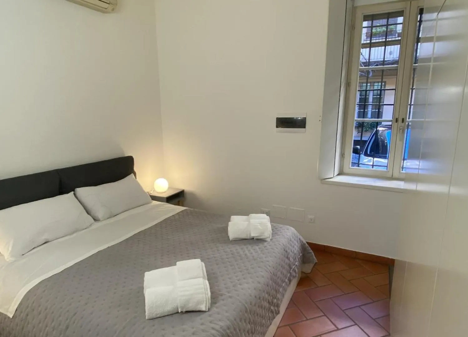 Antica Corte Navigli-Darsena Milano 0*,